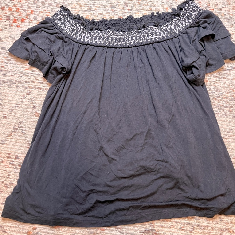 American Eagle Off the Shoulder Top
